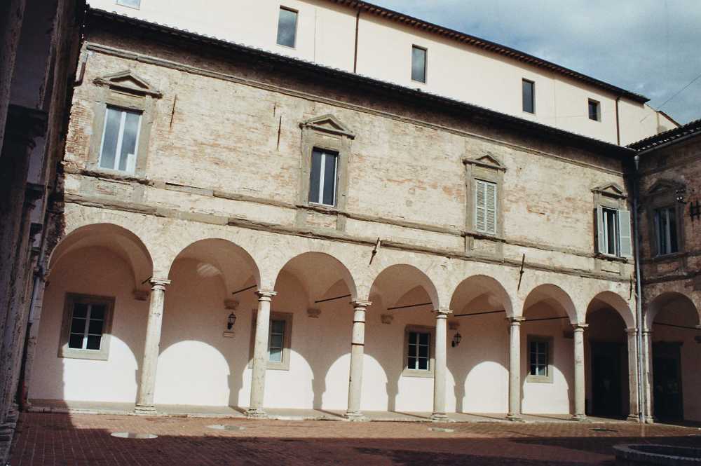 chiostro-delle-stelle-alessi